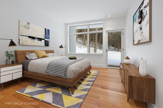 25 Hemlock Road, Hanover, NH 03755