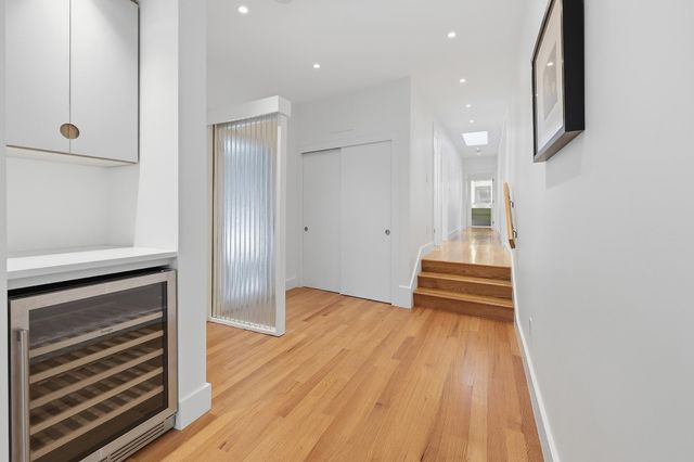 25 Hemlock Road, Hanover, NH 03755