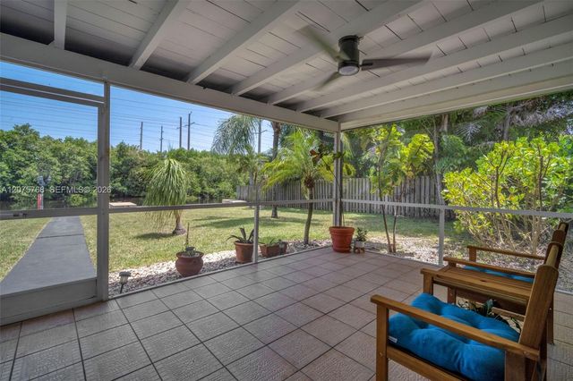 4448 SW 37th Avenue, Dania Beach, FL 33312
