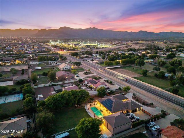 18515 W BETHANY HOME Road, Litchfield Park, AZ 85340