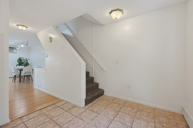 294 Paris Street 294, Boston, MA 02128