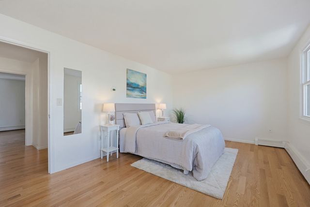 294 Paris Street 294, Boston, MA 02128