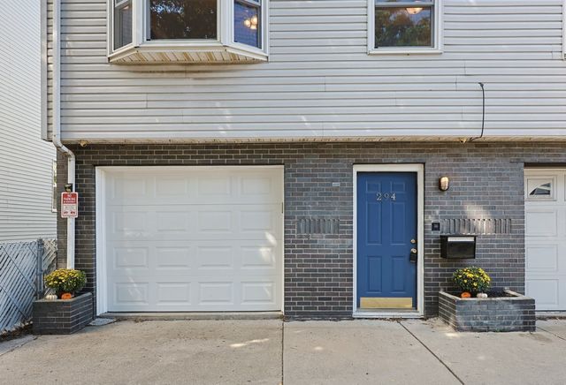 294 Paris Street 294, Boston, MA 02128