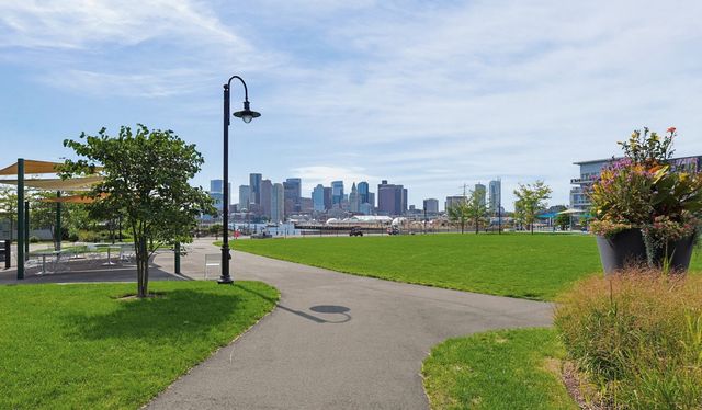 294 Paris Street 294, Boston, MA 02128