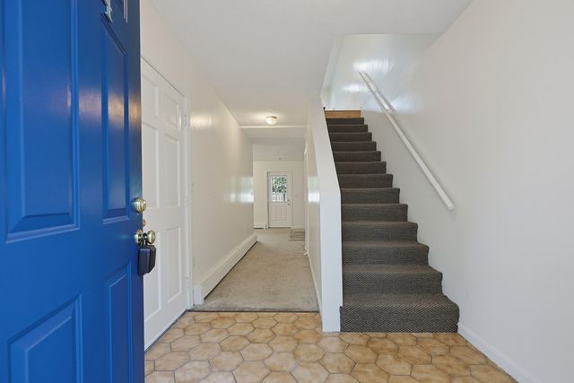 294 Paris Street 294, Boston, MA 02128