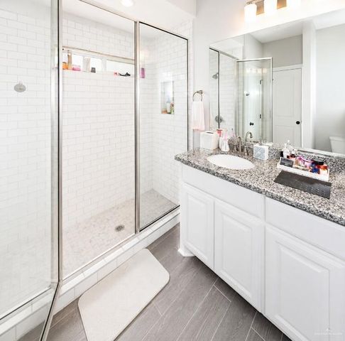 8304 N 35th Street, Mcallen, TX 78504