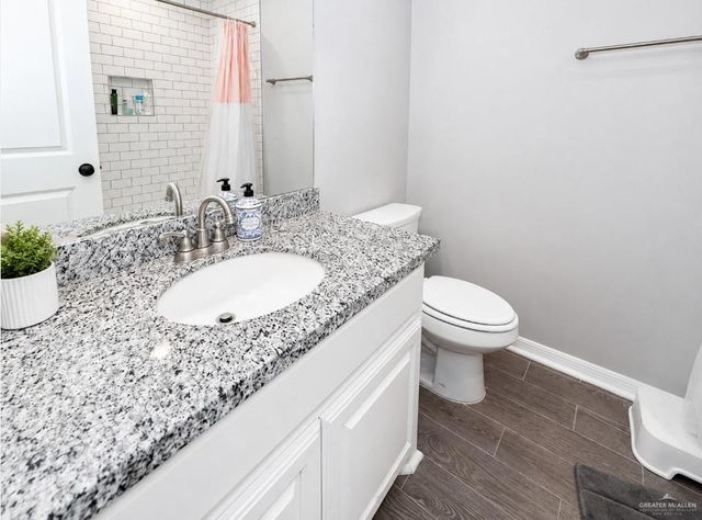 8304 N 35th Street, Mcallen, TX 78504
