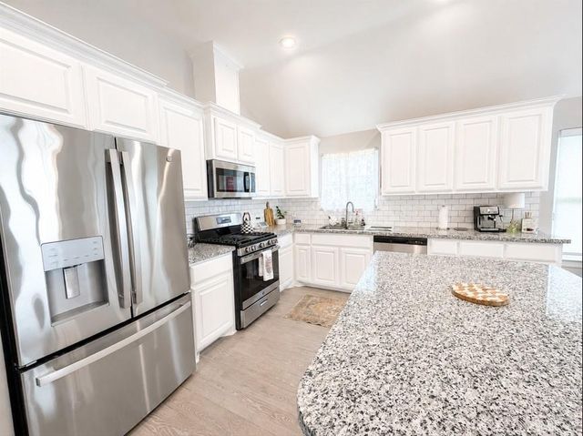 8304 N 35th Street, Mcallen, TX 78504