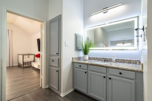 2406 Manchester Drive, Carrollton, TX 75006