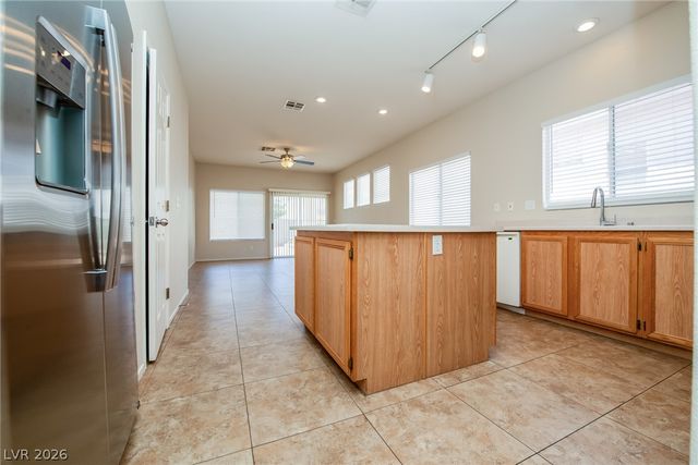 7833 Pinnochio Avenue, Las Vegas, NV 89131