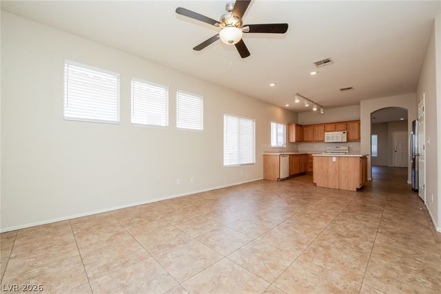 7833 Pinnochio Avenue, Las Vegas, NV 89131