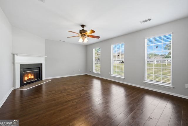 1098 Village Creek, Jonesboro, GA 30238