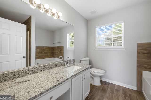 1098 Village Creek, Jonesboro, GA 30238