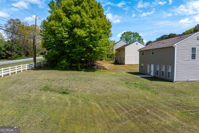 1098 Village Creek, Jonesboro, GA 30238