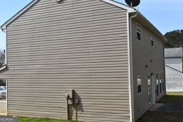 1098 Village Creek, Jonesboro, GA 30238