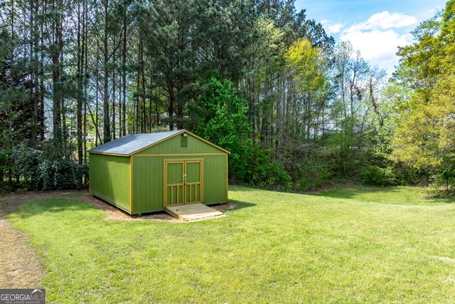 1098 Village Creek, Jonesboro, GA 30238