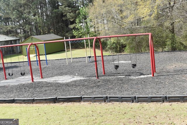 1098 Village Creek, Jonesboro, GA 30238