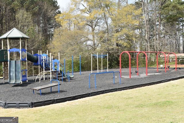 1098 Village Creek, Jonesboro, GA 30238