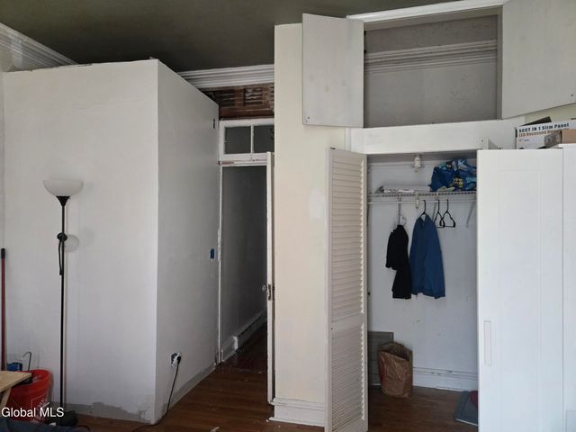 165 Chestnut Street, Albany, NY 12210