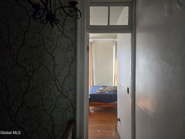 165 Chestnut Street, Albany, NY 12210