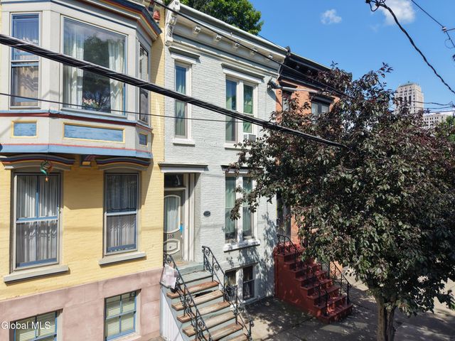165 Chestnut Street, Albany, NY 12210
