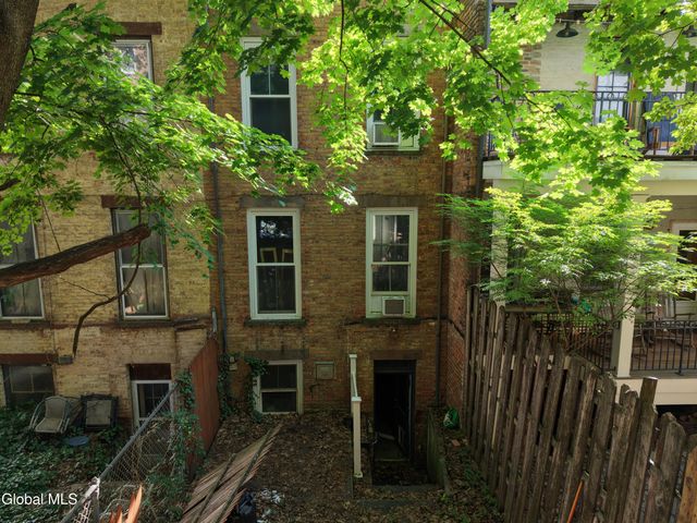 165 Chestnut Street, Albany, NY 12210
