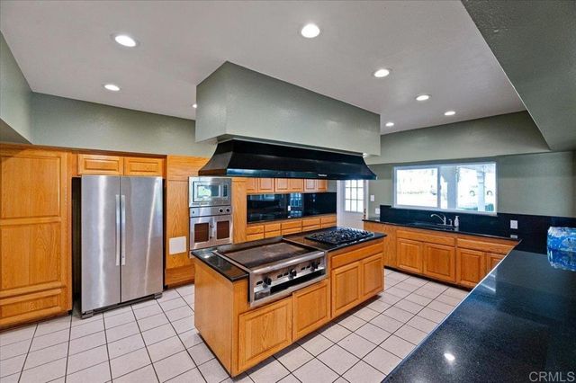 1855 E Riverside Drive 418, Ontario, CA 91761