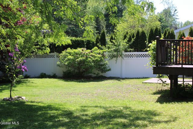 535 Dawson Road, Bethlehem, NY 12054