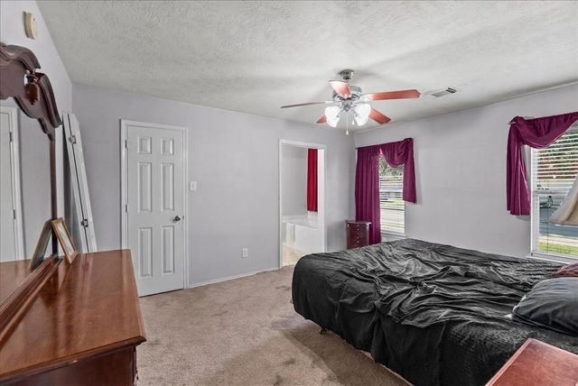 8202 Greenleaf Street, Baytown, TX 77523