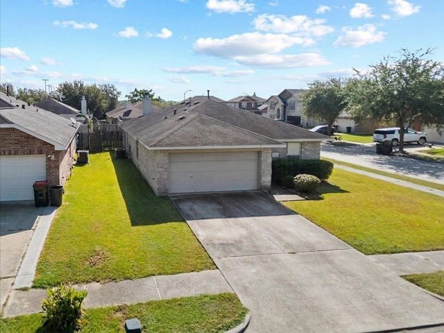 8202 Greenleaf Street, Baytown, TX 77523
