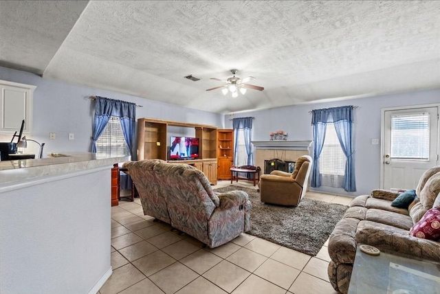 8202 Greenleaf Street, Baytown, TX 77523
