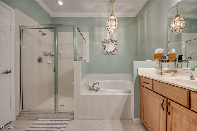 10645 Avila CIR, Fort Myers, FL 33913