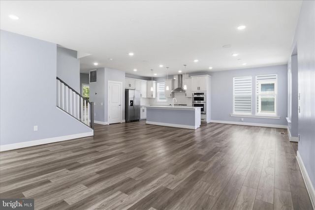 1843 MAGNOLIA FRUIT DR, Dumfries, VA 22026