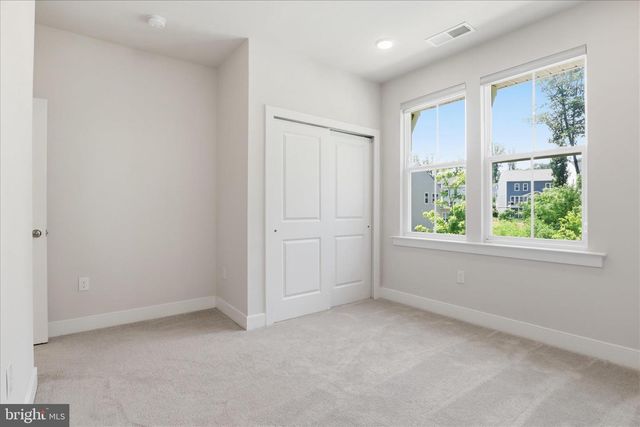 1843 MAGNOLIA FRUIT DR, Dumfries, VA 22026