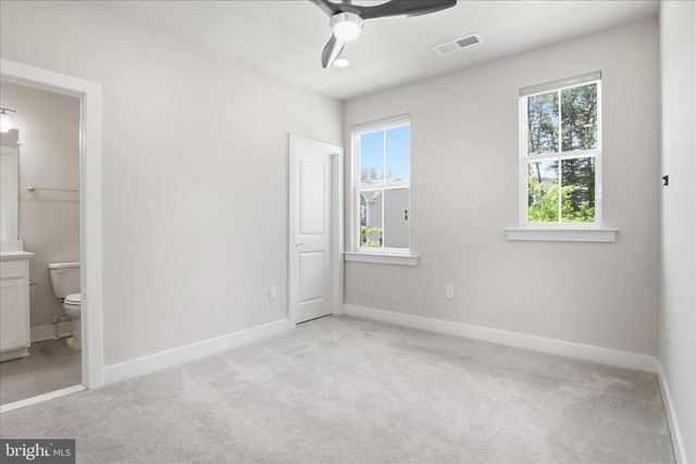 1843 MAGNOLIA FRUIT DR, Dumfries, VA 22026
