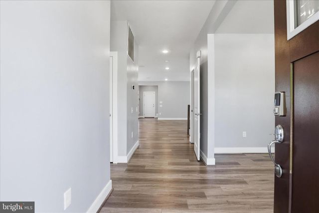 1843 MAGNOLIA FRUIT DR, Dumfries, VA 22026