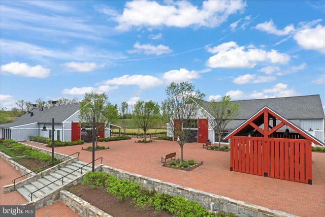 1843 MAGNOLIA FRUIT DR, Dumfries, VA 22026