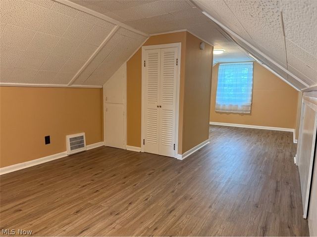441 Douglas Boulevard, Richmond Heights, OH 44143