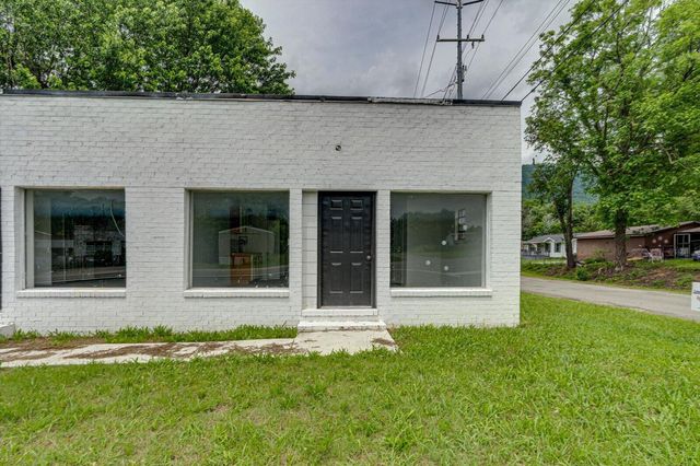 125 W Indiana Avenue, Whitwell, TN 37397