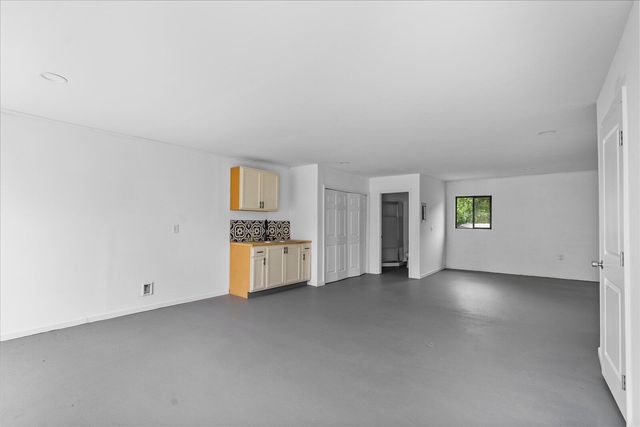 125 W Indiana Avenue, Whitwell, TN 37397