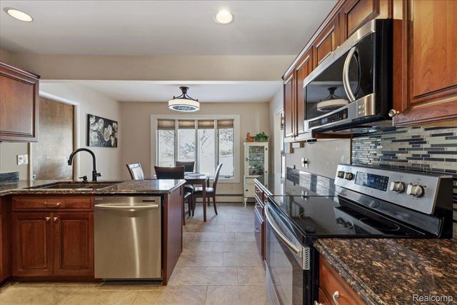 6579 Balmoral Terrace, Independence Charter Township, MI 48346