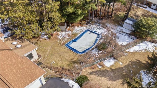 6579 Balmoral Terrace, Independence Charter Township, MI 48346
