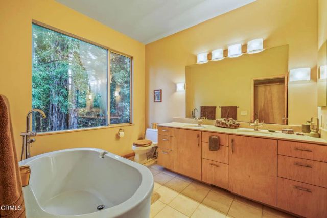 4401 Cameron Road, Elk, CA 95432