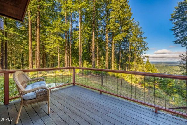 4401 Cameron Road, Elk, CA 95432