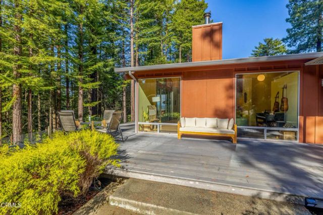 4401 Cameron Road, Elk, CA 95432