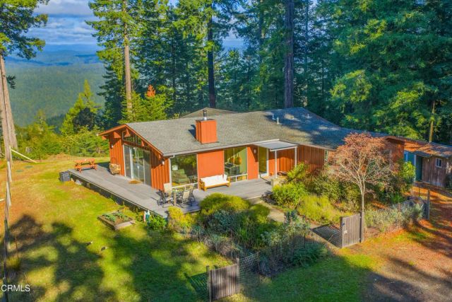 4401 Cameron Road, Elk, CA 95432