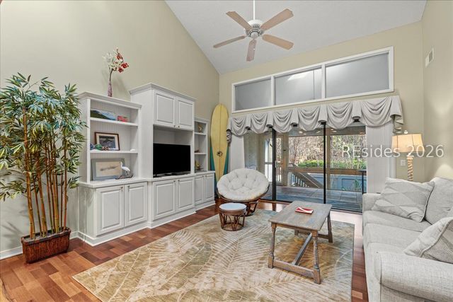 40 Governors Rd Apt 2860, Hilton Head Island, SC 29928