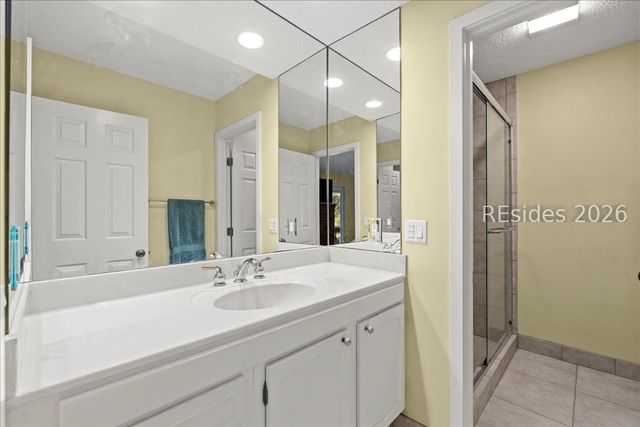 40 Governors Rd Apt 2860, Hilton Head Island, SC 29928