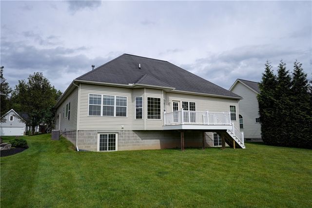 77 New Tudor Road, Henrietta, NY 14534