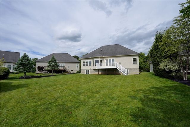 77 New Tudor Road, Henrietta, NY 14534